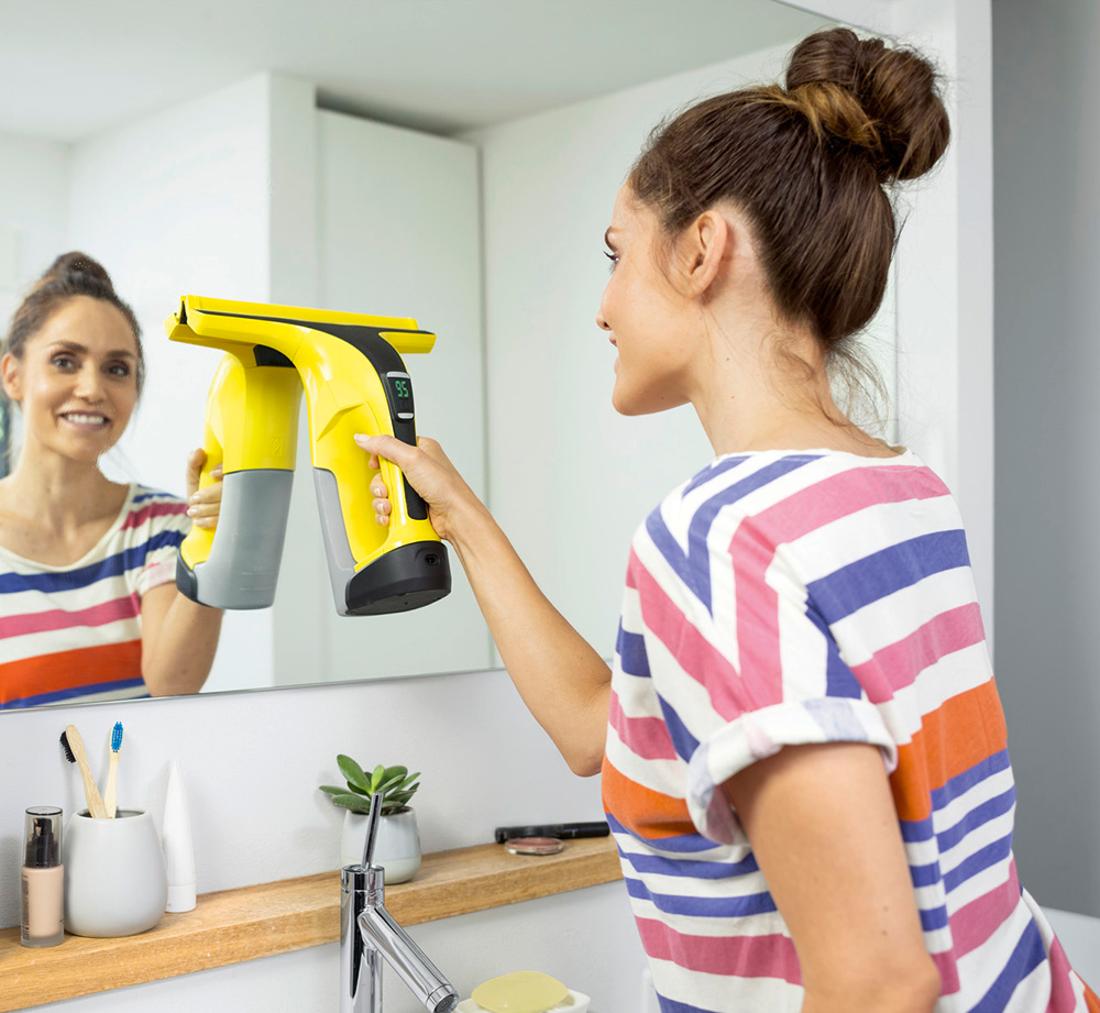 Стеклоочиститель Karcher WV 6 Plus + RM503 Concentrate Желтый: купить ...